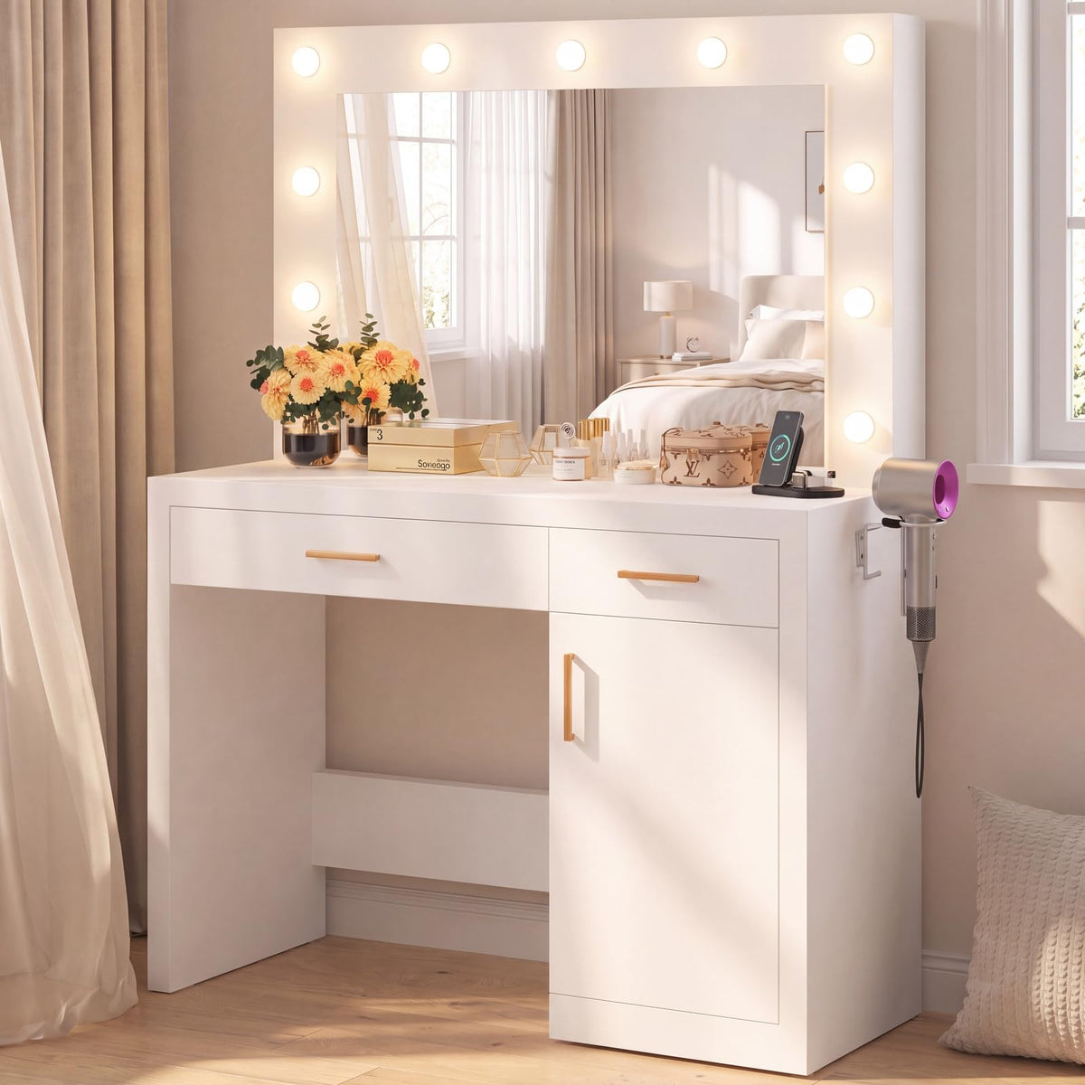Vanity Desk with Mirror and Lights R8423